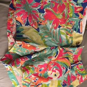 Lilly pulitzer Callahan shorts size 8